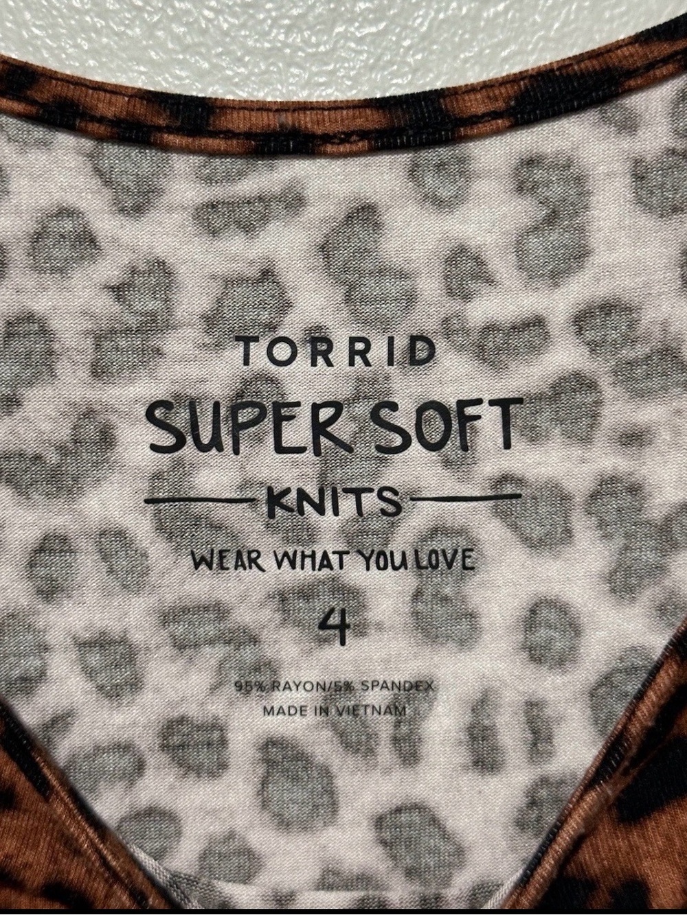 Torrid Super Soft Knits Cheetah Print Tunic w/ Lace Sleeves - Picture 4 of 5